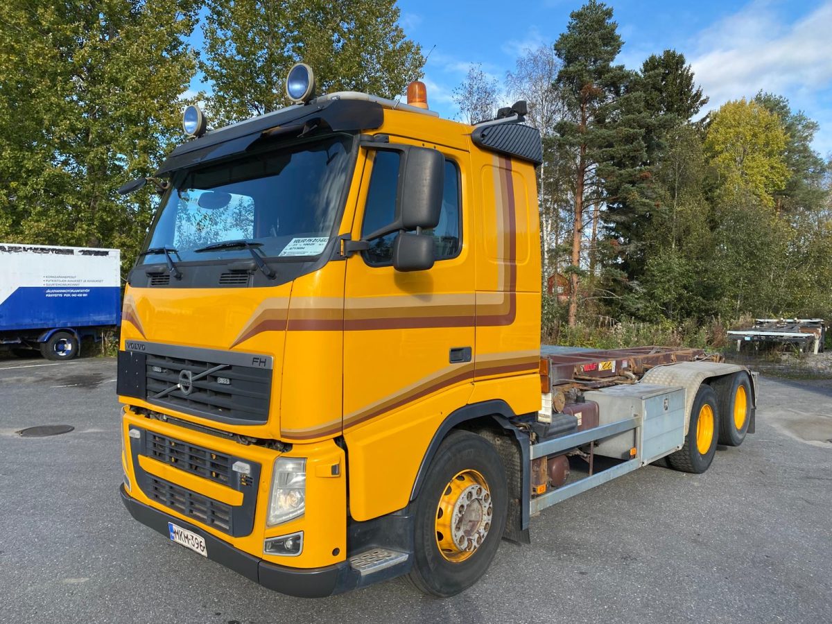VOLVO FH-13 6X2 4600