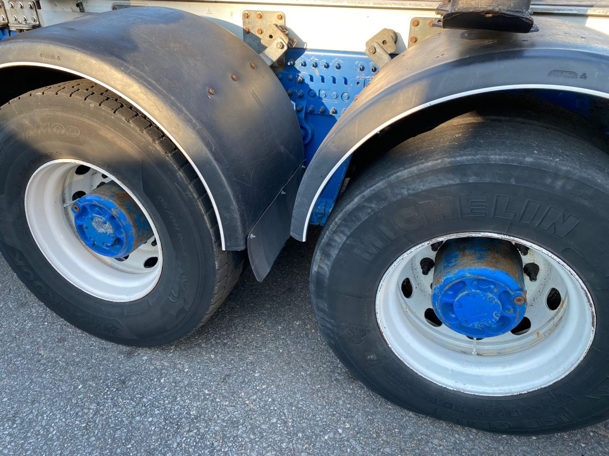 VOLVO FH-16 8X4 4300 - Image 15