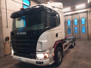 SCANIA R-144 6X2 4300