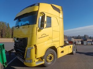 VOLVO FH-13 4X2