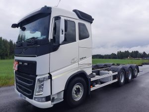 VOLVO FH-13 8X4 3900