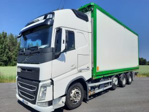 VOLVO FH-13 8X4 4900