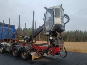 Kesla 2110T puutavaranostin
